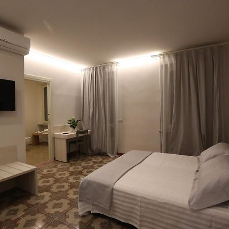 Palazzo Belli Bed & Breakfast Alba  Exterior photo