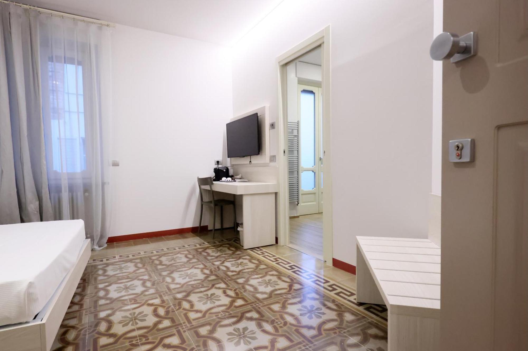 Palazzo Belli Bed & Breakfast Alba  Exterior photo