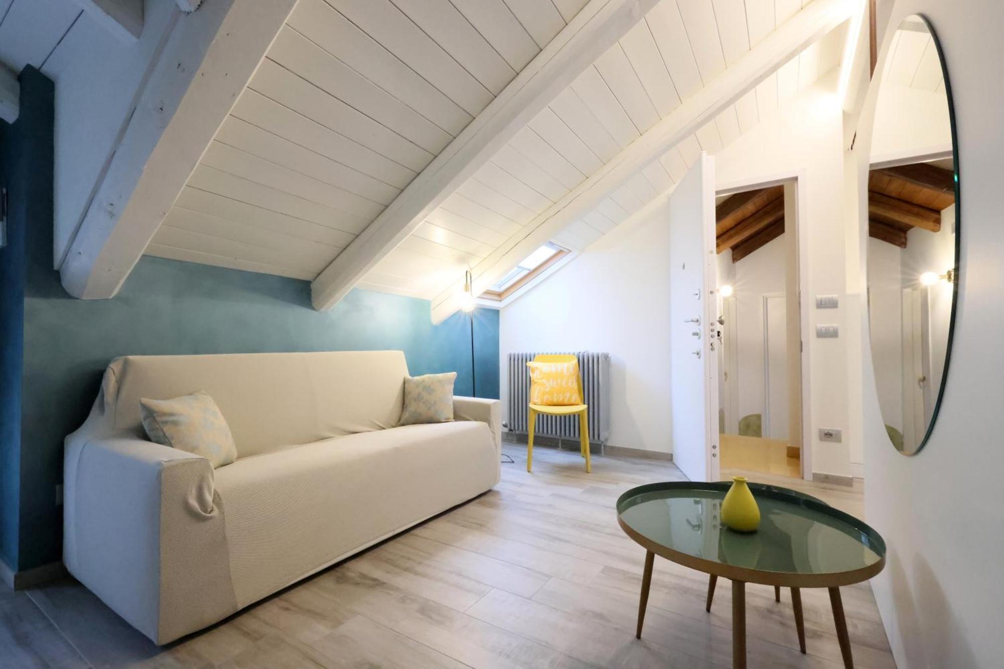 Palazzo Belli Bed & Breakfast Alba  Exterior photo